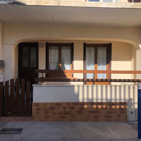 Agreable Appartement Chez Mame Jeanne Au Grau Du Roi Ле-Гро-дю-Руа Экстерьер фото
